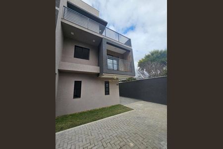 3_photo/94dcfc7e1d.7dc8830e50869d55-ATLAS-c8a123c3-d7d8-4639-8f7e-f3bbaf3c7e33.jpg de casa à venda com 3 quartos, 106m² em Pinheirinho, Curitiba