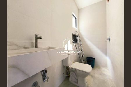 2_photo/94dcfc7e1d.88dcffa138285222-ATLAS-040d105d-edc4-45a0-be09-0a9b4770b7e9.jpg de casa à venda com 4 quartos, 140m² em Pinheirinho, Curitiba