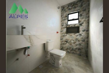 8_photo/94dcfc7e1d.f9c61e32d5313a39-ATLAS-8c04642d-e037-4e70-879f-5adf8638d1db.jpg de casa à venda com 3 quartos, 94m² em Pinheirinho, Curitiba