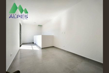 12_photo/94dcfc7e1d.f9c61e32d5313a39-ATLAS-a36803f7-6f76-4b05-b924-0316f8b2712e.jpg de casa à venda com 3 quartos, 94m² em Pinheirinho, Curitiba