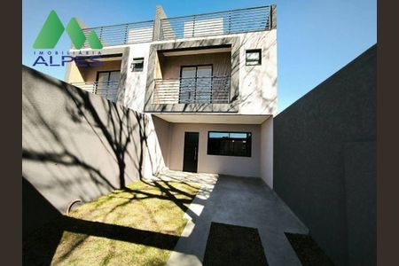 3_photo/94dcfc7e1d.f9c61e32d5313a39-ATLAS-b93f1f03-f4e5-4258-a56b-56cc54aeb47e.jpg de casa à venda com 3 quartos, 94m² em Pinheirinho, Curitiba