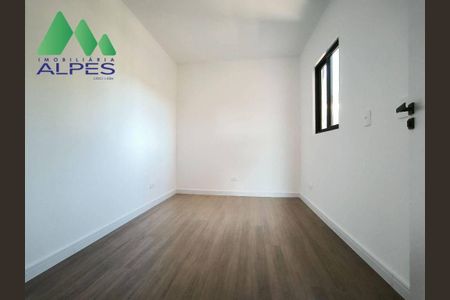 17_photo/94dcfc7e1d.f9c61e32d5313a39-ATLAS-bcc2d93d-000b-4bf8-904c-ba1eef86acab.jpg de casa à venda com 3 quartos, 94m² em Pinheirinho, Curitiba