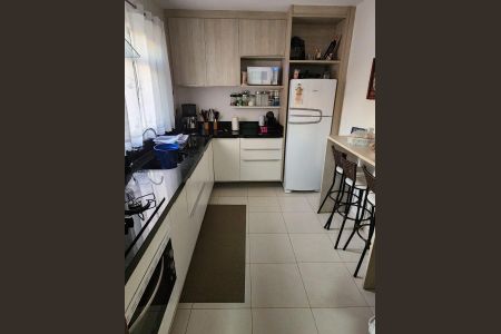 4_photo/94dcfc7f33.2f15d505e37c7ac5-ATLAS-ef70eedc-9494-4108-907d-e933d2edad3b.jpg de casa à venda com 3 quartos, 102m² em Sítio Cercado, Curitiba