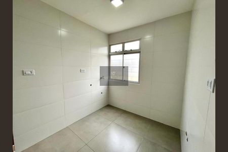 5_photo/94dcfc7f61.c1dc00249eefaead-ATLAS-b550125a-c308-4aa5-9081-cd1f2c1438e6.jpg de apartamento à venda com 2 quartos, 49m² em Sítio Cercado, Curitiba