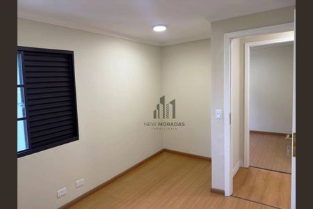 8_photo/94dcfc7fa5.a71661a956c2c8d1-ATLAS-609ea7c0-34f6-4756-ba14-3bbd46cd01b4.jpg de apartamento à venda com 3 quartos, 59m² em Pinheirinho, Curitiba