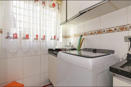 8_photo/94dcfc7fc9.18df82a64ab1ab86-ATLAS-64d7bcbb-dae7-4f24-bd24-6c47ffca8940.jpg de apartamento à venda com 3 quartos, 60m² em Pinheirinho, Curitiba