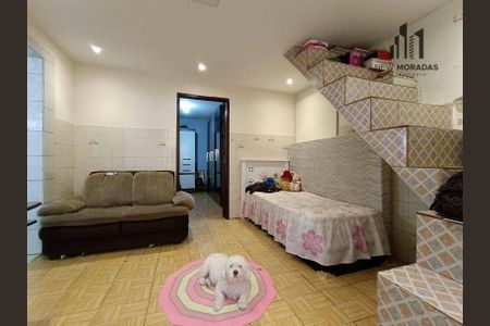 12_photo/94dcfc7ff1.f2c8c659ffa0a6bc-ATLAS-706c5887-d2ae-4cc5-a671-1bde2ebdb511.jpg de casa à venda com 4 quartos, 150m² em Pinheirinho, Curitiba