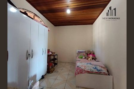 6_photo/94dcfc7ff1.f2c8c659ffa0a6bc-ATLAS-a6e5694a-9f01-4069-b592-b559cdc40e6e.jpg de casa à venda com 4 quartos, 150m² em Pinheirinho, Curitiba