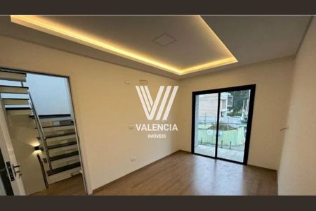 5_photo/94dcfc8035.8d34e335442cd209-ATLAS-014cda94-7a45-4e49-836b-2fe992542159.jpg de casa à venda com 2 quartos, 129m² em Pinheirinho, Curitiba