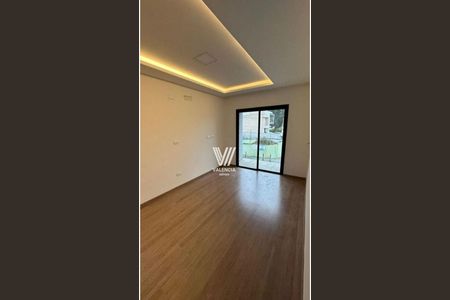 4_photo/94dcfc8035.8d34e335442cd209-ATLAS-40a652d3-ecb4-401e-a090-168dcde32e6c.jpg de casa à venda com 2 quartos, 129m² em Pinheirinho, Curitiba