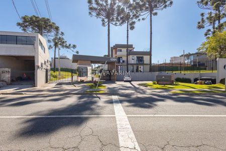 12_photo/94dcfc8035.8d34e335442cd209-ATLAS-a27d1b86-2894-4928-bc80-e1c7a128e444.jpg de casa à venda com 3 quartos, 164m² em Pinheirinho, Curitiba