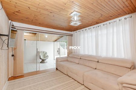 6_photo/94dcfc80a9.3e1b4b7d4b39a1bc-ATLAS-58b0d8f6-d53f-4d46-bc9c-440ff67fd36e.jpg de casa à venda com 3 quartos, 87m² em Pinheirinho, Curitiba