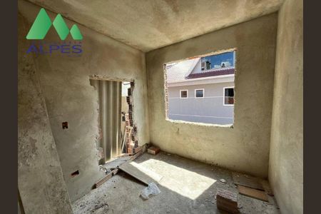 11_photo/94dcfc80bb.92414d56d3d7ef06-ATLAS-e56c61ec-a94c-4898-9067-6f2301b7b43e.jpg de casa à venda com 3 quartos, 80m² em Pinheirinho, Curitiba