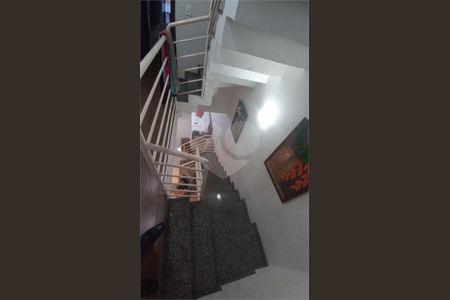 1_photo/94dcfc8299.8d9d2e8c4e07ca84-ATLAS-18544a10-b408-45a8-84e2-bd075df44251.jpg de casa à venda com 3 quartos, 164m² em Pinheirinho, Curitiba