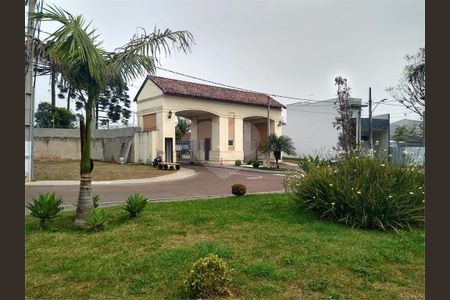 4_photo/94dcfc8299.8d9d2e8c4e07ca84-ATLAS-34e8b88e-e660-41a4-8d5a-2afa2c8afaec.jpg de casa à venda com 3 quartos, 164m² em Pinheirinho, Curitiba