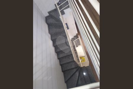 10_photo/94dcfc8299.8d9d2e8c4e07ca84-ATLAS-719c32f0-5b94-4928-84a8-cd012eae5730.jpg de casa à venda com 3 quartos, 164m² em Pinheirinho, Curitiba