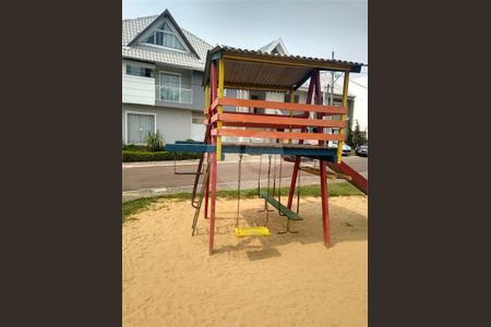 25_photo/94dcfc8299.8d9d2e8c4e07ca84-ATLAS-ad86d314-f1cd-4e3a-89f5-eec80d4d5594.jpg de casa à venda com 3 quartos, 164m² em Pinheirinho, Curitiba