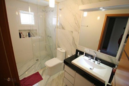 6_photo/94dcfc82bd.f7b46fd9919be053-ATLAS-d7ee0aab-0601-40f0-a687-c0c33b8daff3.jpg de casa à venda com 4 quartos, 242m² em Pinheirinho, Curitiba