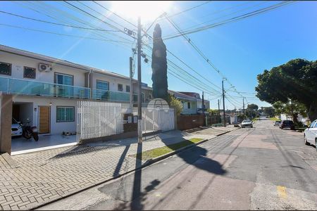 29_photo/94dcfc83a1.7a37549eceeba21f-ATLAS-2fd0094b-4289-4c8d-9b7c-0b11e7c9d17f.jpg de casa à venda com 3 quartos, 120m² em Pinheirinho, Curitiba