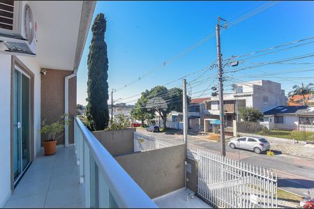 28_photo/94dcfc83a1.7a37549eceeba21f-ATLAS-64441356-3d9c-461c-8b1f-2cb25b5ed39e.jpg de casa à venda com 3 quartos, 120m² em Pinheirinho, Curitiba