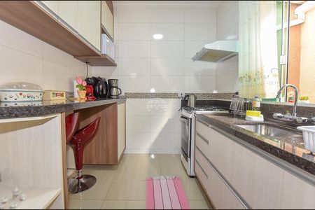 11_photo/94dcfc83a1.7a37549eceeba21f-ATLAS-cb0cd09d-1f26-4716-ae7a-d8b9d7d63ee1.jpg de casa à venda com 3 quartos, 120m² em Pinheirinho, Curitiba