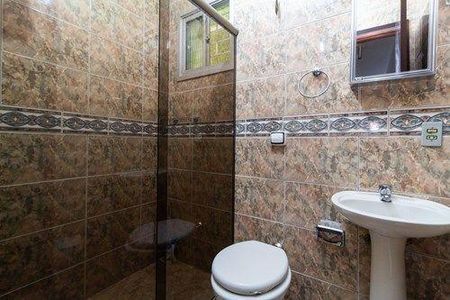 2_photo/94dcfc8409.9445d083dc68a5ac-ATLAS-022519d1-9aed-4cc2-8fc2-124c6297df8d.jpg de casa à venda com 4 quartos, 305m² em Pinheirinho, Curitiba