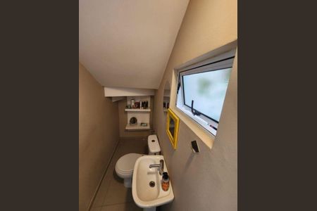 1_photo/94dcfc858b.f004b3811d646080-ATLAS-0ceeee6a-e737-4db5-84d6-f8aba37c0958.jpg de casa à venda com 3 quartos, 110m² em Pinheirinho, Curitiba