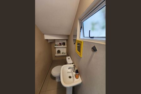 3_photo/94dcfc858b.f004b3811d646080-ATLAS-2bcf786d-f49c-4416-bd3f-47e0a20d9f78.jpg de casa à venda com 3 quartos, 110m² em Pinheirinho, Curitiba