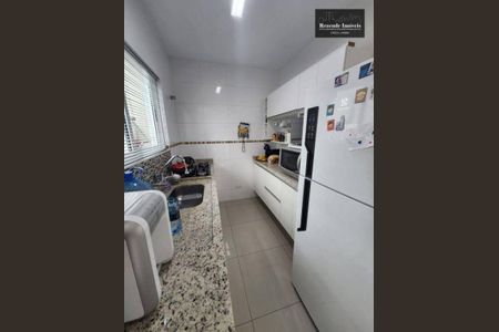 11_photo/94dcfc858b.f0e1fa58fd85504b-ATLAS-82523ebc-7b3b-4a38-9a05-0442c0083fdc.jpg de casa à venda com 3 quartos, 110m² em Pinheirinho, Curitiba