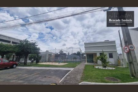 5_photo/94dcfc858b.f0e1fa58fd85504b-ATLAS-a4e19314-3b96-44af-9d46-456f1da31151.jpg de casa à venda com 3 quartos, 110m² em Pinheirinho, Curitiba