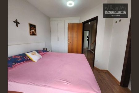 6_photo/94dcfc858b.f0e1fa58fd85504b-ATLAS-bab083c9-1da8-4926-813f-72d50bcaadd9.jpg de casa à venda com 3 quartos, 110m² em Pinheirinho, Curitiba