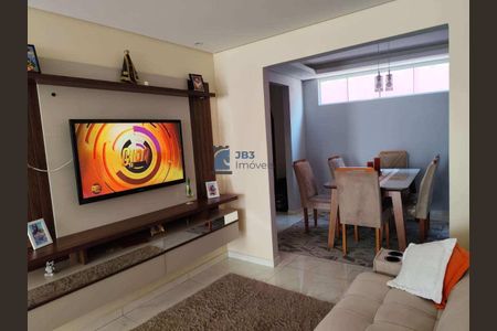 8_photo/94dcfc85a3.61df383ebc62b81a-ATLAS-19940586-96fc-45ec-8cdb-e7f00efe7723.jpg de casa à venda com 3 quartos, 103m² em Pinheirinho, Curitiba