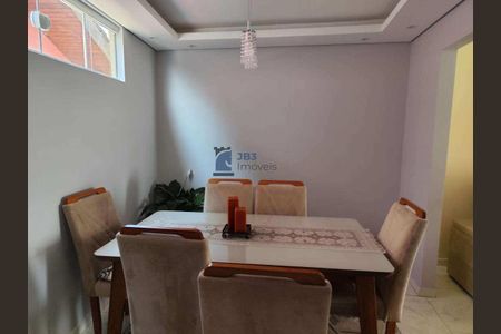 12_photo/94dcfc85a3.61df383ebc62b81a-ATLAS-d94ed5b9-a59b-4b4d-8b29-4e3abe68c9ac.jpg de casa à venda com 3 quartos, 103m² em Pinheirinho, Curitiba