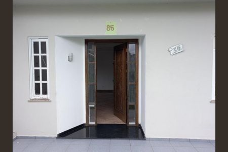 1_photo/94dcfc85b7.7954feb32d1ae247-ATLAS-3b37f9fe-687c-4c0c-8f99-0eafd711b1f6.jpg de casa à venda com 3 quartos, 207m² em Pinheirinho, Curitiba