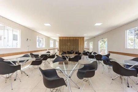 18_photo/94dcfc85c3.3714cccd63f8fe2d-ATLAS-f16c4e38-d032-4be4-97a1-feff4fd25246.jpg de apartamento à venda com 2 quartos, 50m² em Pinheirinho, Curitiba