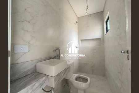 18_photo/94dcfc85c7.49e5f4e107e90c19-ATLAS-0d52e8bc-e958-4842-8700-858fedb5e2a0.jpg de casa à venda com 3 quartos, 79m² em Pinheirinho, Curitiba
