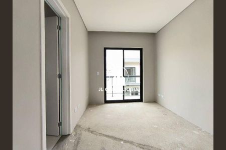 17_photo/94dcfc85c7.49e5f4e107e90c19-ATLAS-5f4adb88-2372-4407-bcfe-96e7bef0dc34.jpg de casa à venda com 3 quartos, 79m² em Pinheirinho, Curitiba