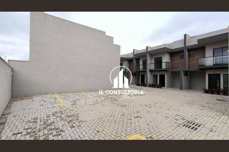 21_photo/94dcfc85c7.49e5f4e107e90c19-ATLAS-c4307608-50df-466e-8f54-6d44a9c45361.jpg de casa à venda com 3 quartos, 79m² em Pinheirinho, Curitiba