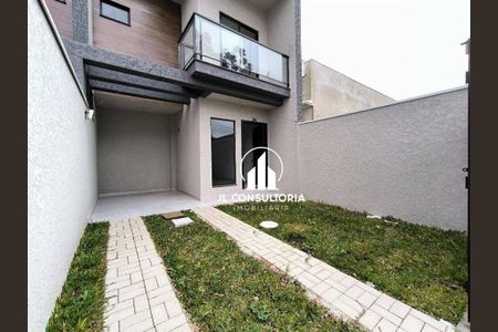 5_photo/94dcfc85c7.49e5f4e107e90c19-ATLAS-f85f677b-ea12-4471-aae4-ddc975f3e983.jpg de casa à venda com 3 quartos, 79m² em Pinheirinho, Curitiba