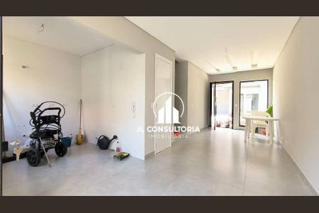 1_photo/94dcfc85c7.cce60467d8b39b1b-ATLAS-0a08a65a-ad84-46b2-bfb4-7fd2de64594c.jpg de casa à venda com 2 quartos, 73m² em Pinheirinho, Curitiba