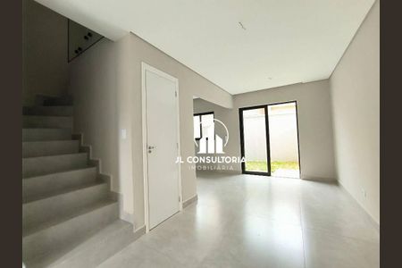 12_photo/94dcfc85c7.cce60467d8b39b1b-ATLAS-6ec9f5a8-5108-409a-8a4f-de8830a07143.jpg de casa à venda com 2 quartos, 73m² em Pinheirinho, Curitiba