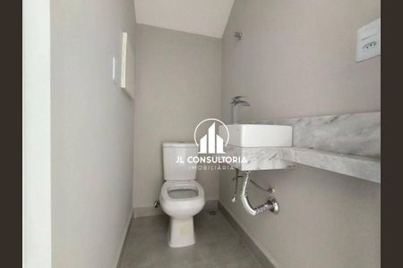 4_photo/94dcfc85c7.cce60467d8b39b1b-ATLAS-7d8cb2de-bd51-4f94-82b8-58b5af6cf386.jpg de casa à venda com 2 quartos, 73m² em Pinheirinho, Curitiba