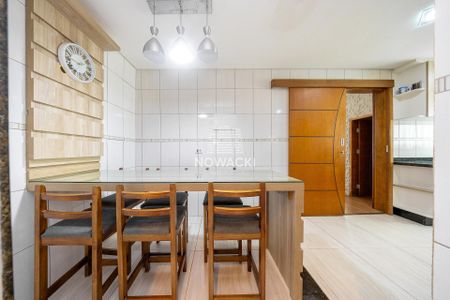 11_photo/94dcfc8661.ba3e4f1a03d92c8a-ATLAS-6473a345-49fd-4e71-a9c7-18e4cba02110.jpg de casa à venda com 4 quartos, 183m² em Pinheirinho, Curitiba