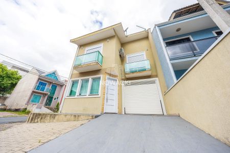 36_photo/94dcfc8661.ba3e4f1a03d92c8a-ATLAS-c5a7a179-c31a-40e3-a2a9-59310bcf7a9f.jpg de casa à venda com 4 quartos, 183m² em Pinheirinho, Curitiba