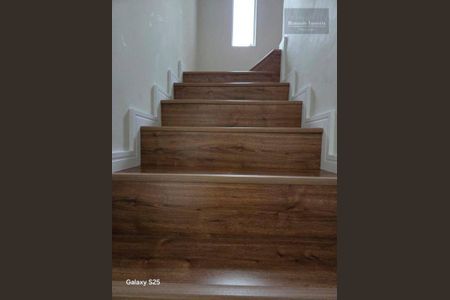 5_photo/94dcfc8661.d66c675319e0dbbb-ATLAS-261a20f7-e906-4996-8e8e-55d8c7ea06f4.jpg de casa à venda com 3 quartos, 79m² em Pinheirinho, Curitiba