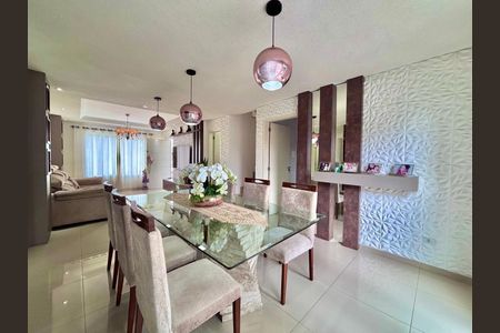 12_photo/94dcfc8699.958ab4e2955fd321-ATLAS-1e582afa-e5fe-4755-aee9-4cf0244bab73.jpg de casa à venda com 3 quartos, 143m² em Pinheirinho, Curitiba