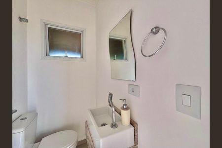 10_photo/94dcfc8699.958ab4e2955fd321-ATLAS-7ab347ed-0e84-43cc-b90c-67832d67fb2e.jpg de casa à venda com 3 quartos, 143m² em Pinheirinho, Curitiba