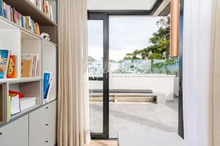 41_photo/94dcfc90b1.69530a6104d48ca1-ATLAS-fe30e247-b1dc-4ba3-9a4b-a50641caa5b3.jpg de casa à venda com 3 quartos, 180m² em Pinheirinho, Curitiba