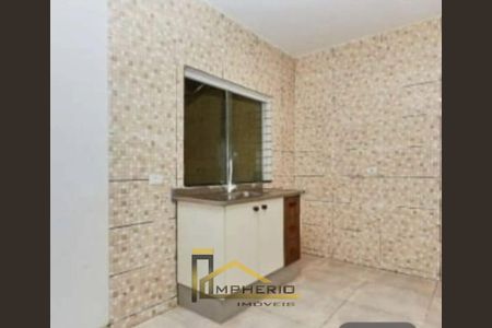 6_photo/94dcfc90e1.08f922be3a726ba4-ATLAS-b764bfd2-57d8-4dab-98ee-dea0f375e7af.jpg de casa à venda com 3 quartos, 160m² em Pinheirinho, Curitiba