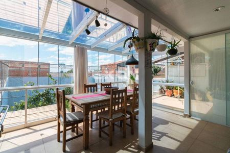 12_photo/94dcfc938b.178241b91399e1ed-ATLAS-320898c3-b06a-4fae-80d2-8d06cdfb4a2d.jpg de casa à venda com 3 quartos, 337m² em Pinheirinho, Curitiba